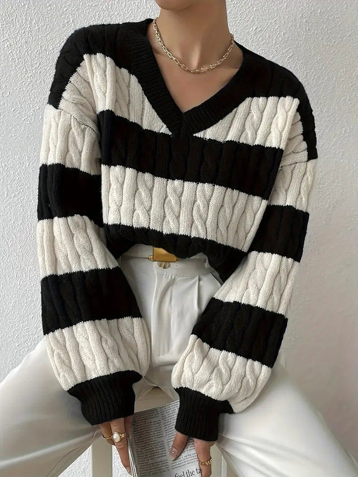 Damski sweter z odkrytymi ramionami – miękki, elegancki, wiele kolorów