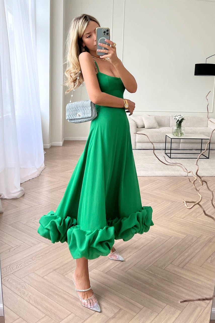 Lara | Elegancka Sukienka Zwiewna