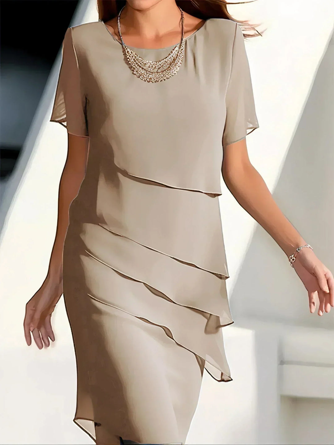 Janina – Elegancka Sukienka Warstwowa
