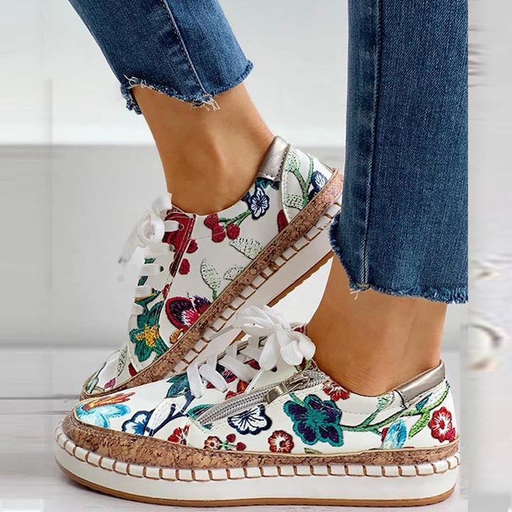 FLORIANA | Sneakers Ortopedyczne z Unikalnym Designem Vintage Kwiatów