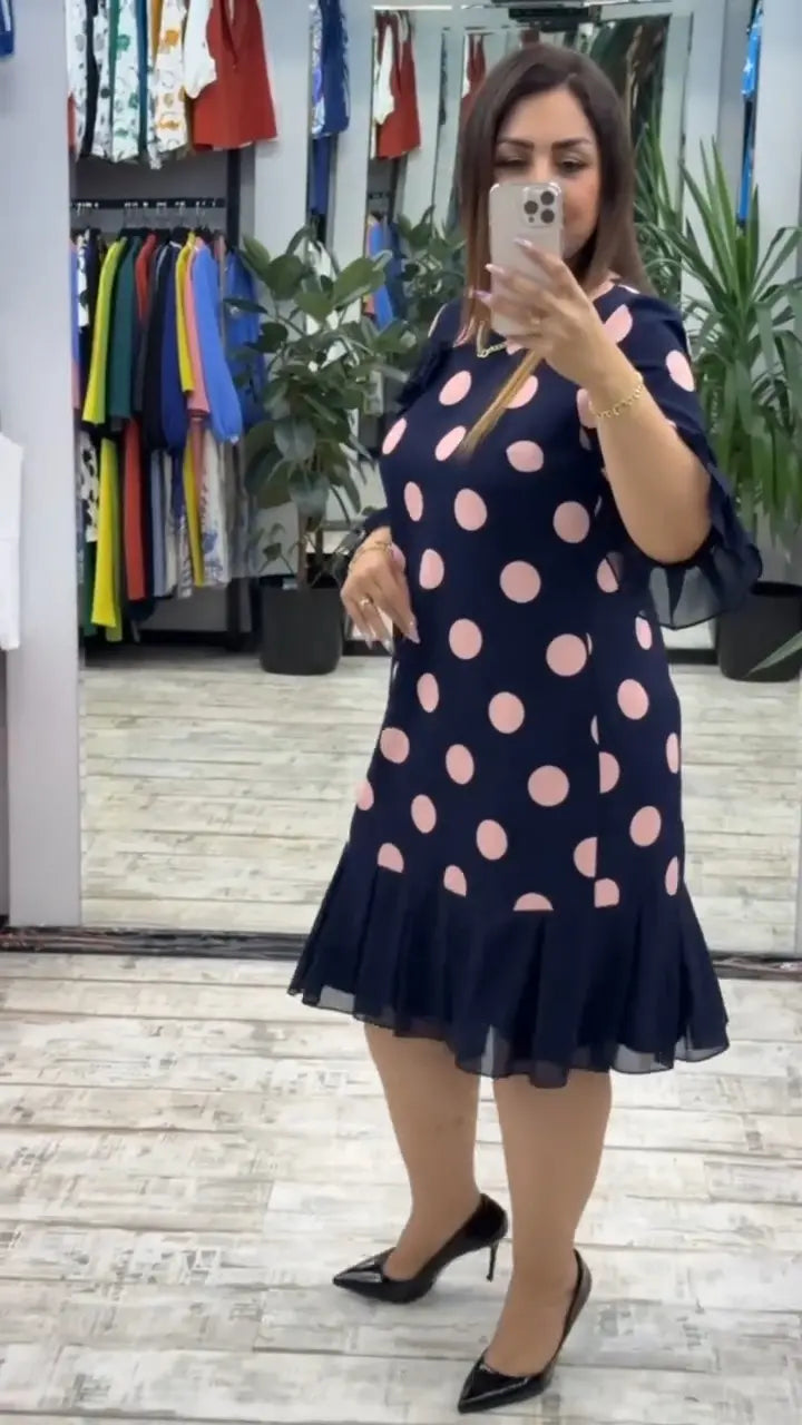 Kataryna | Elegancka sukienka o modelującym kroju